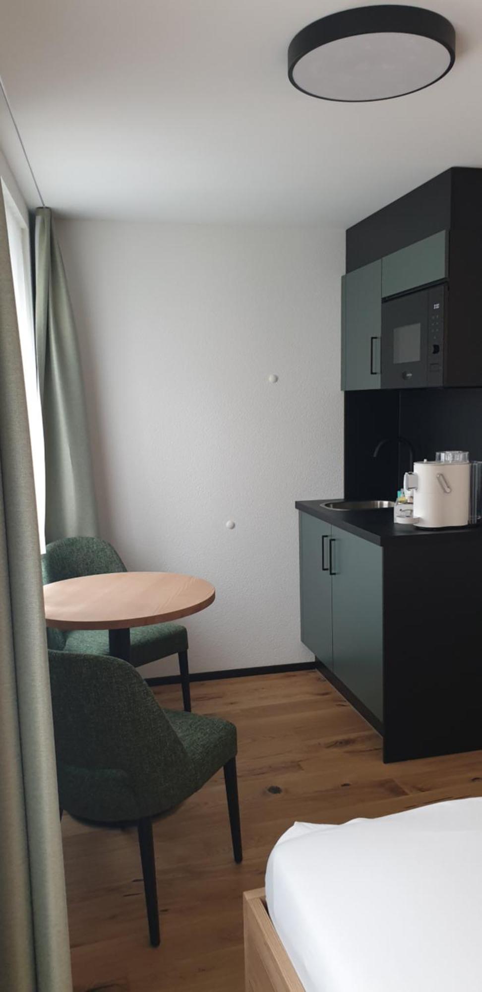 Appart Hotel Pitschonia Self Check-In Andeer Room photo